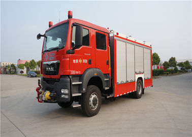 4x2 Drive Type Fire And Rescue Vehicles , Approach Angle 19° Motorized Fire Truck
