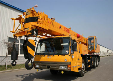 25T FAW Truck Mounted Hydraulic Crane , 70km/H Max Traveling Speed