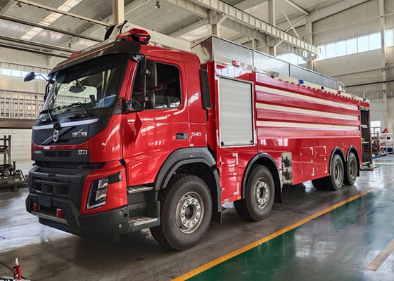 Heavy Duty 8x4 Drive Rescue Water Tanker Fire fighting Truck with Crew Room