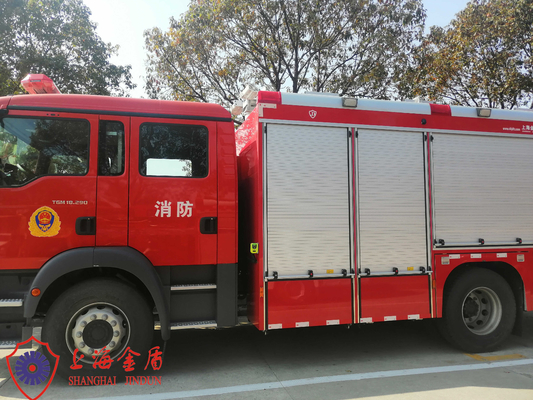 4x2 Drive Six Seats Emergency Rescue Engine With Imported Crane And Winch
