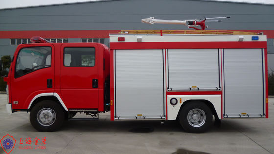 135kw 3500L Tank Capacity Foam Fire Truck Firefighting Throw Range Over ...