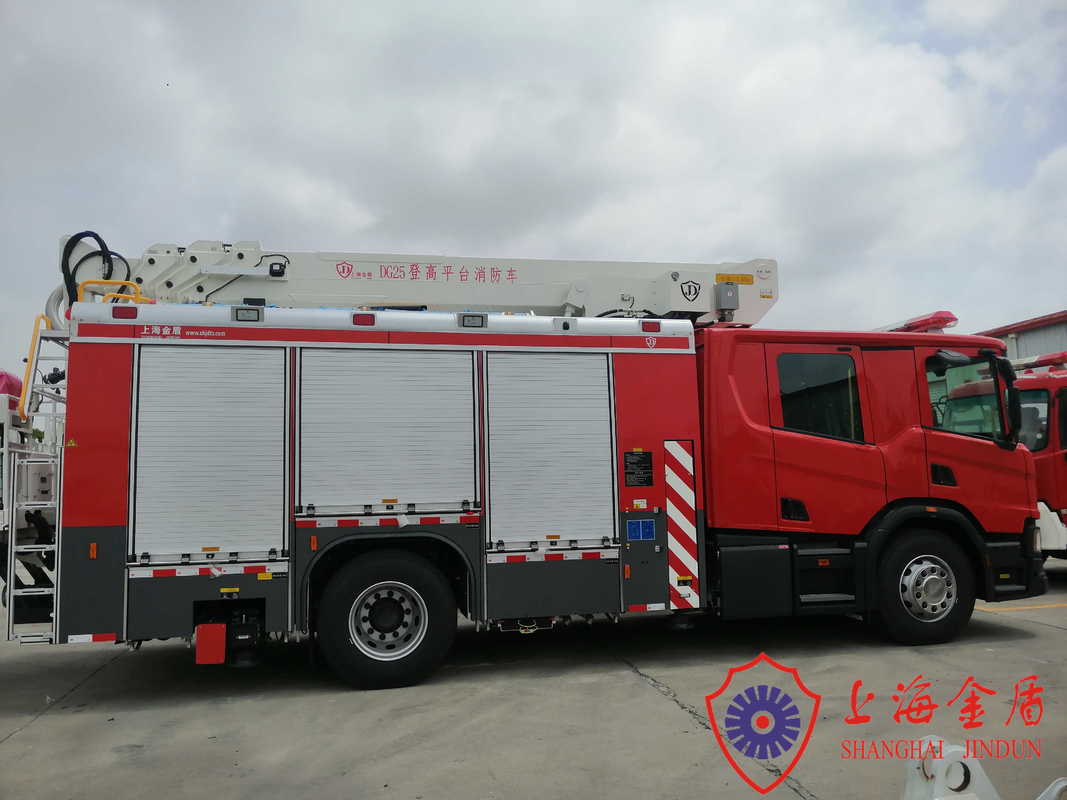 25m 4×2 Aerial Work Platform Truck Platform Fire Fighting Spray Range Above 60m