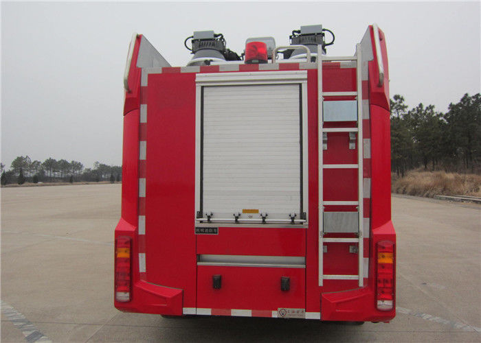 ISUZU Chassis Lighting Fire Truck 4x2 Drive with Two main Lamp and Auxiliary Lights