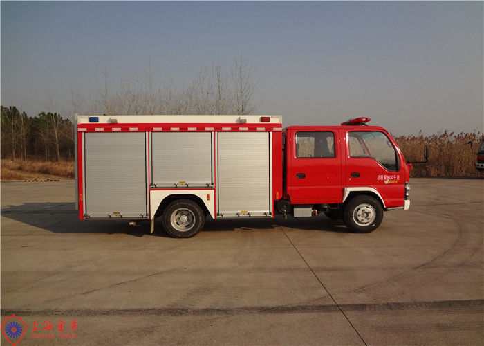 Red Painting Rear Mount Pump Fire Truck , MSB Manual Gearbox Industrial Fire Truck