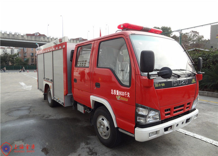 4x2 Drive Water Tanker Fire Truck ISO9001 Approved With Water Cooling Engine