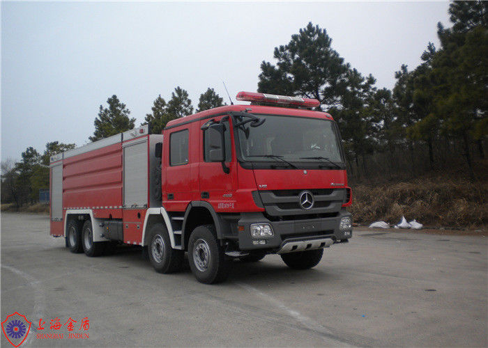 Mercedes Chassis Foam Fire Fighting Vehicles Monitor Flow 100L/S Tiltable Cabin