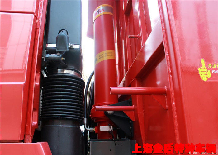 540 Horsepower 8x4 15.37 Ton Sinotruk Howo T7H Dump Truck ZZ3317V466HE1