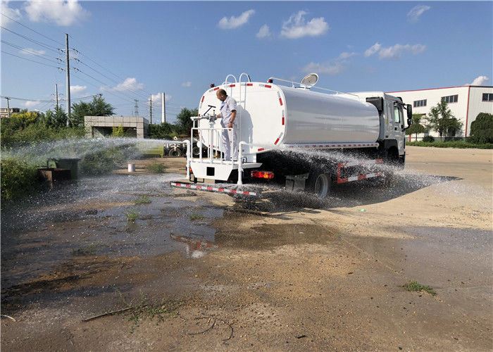 5mm Carbon Steel 95km/H Commercial Fire Trucks with 10000L Tanker