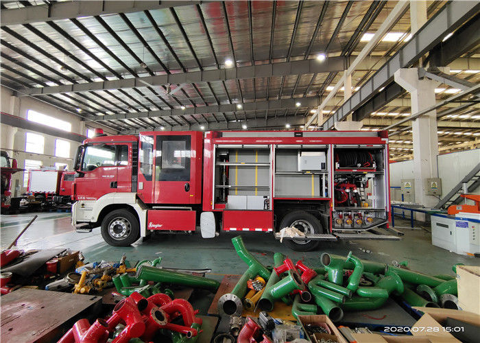 CCC RHD Foam 213KW Q235A Water Tanker Fire Truck