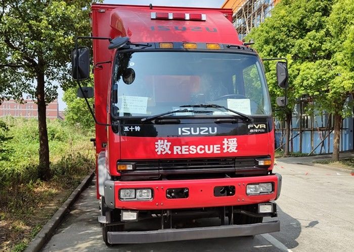 Isuzu Chassis 18 Ton Capacity Six Seats 4500mm Wheelbase Fire Equipment Truck