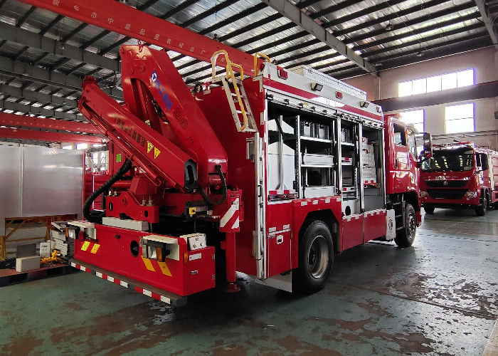 4x2 Drive Emergency Rescue Fire Vehicle with 8m Lift Lamp and Lift Crane