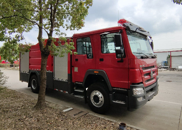 HOWO Chassis 15 Ton Water Tanker Fire Truck Gross Weight 33000kg Max Power 294Kw