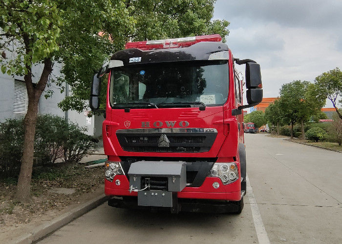 Euro 3 Emission standard 15ton Water And Foam Fire Truck Gross Weight 33000kg