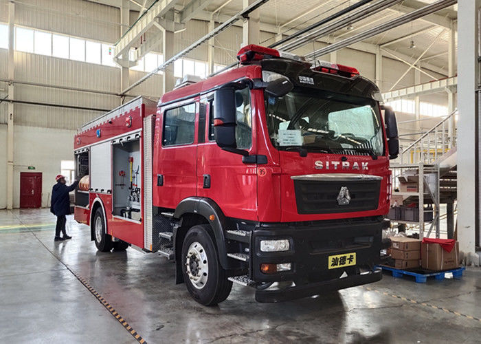 206kw Four doors Lengthen Cab Water Tanker Fire Truck With 8000L Water/Foam