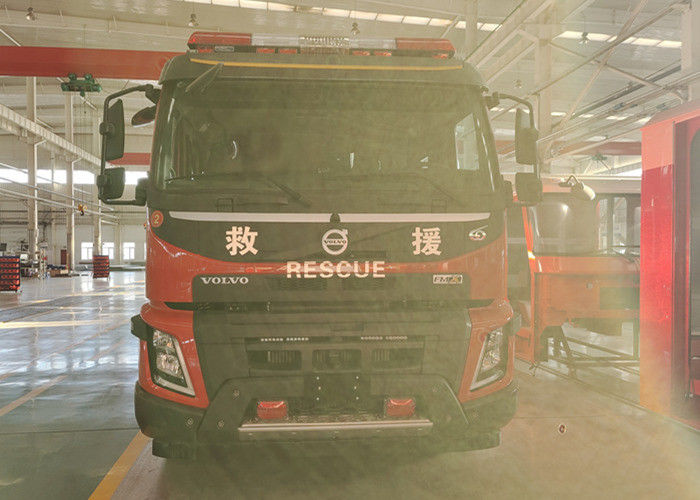 Heavy-duty 8×4 Drive Rescue Water Tanker Fire fighting Truck with Crew Room