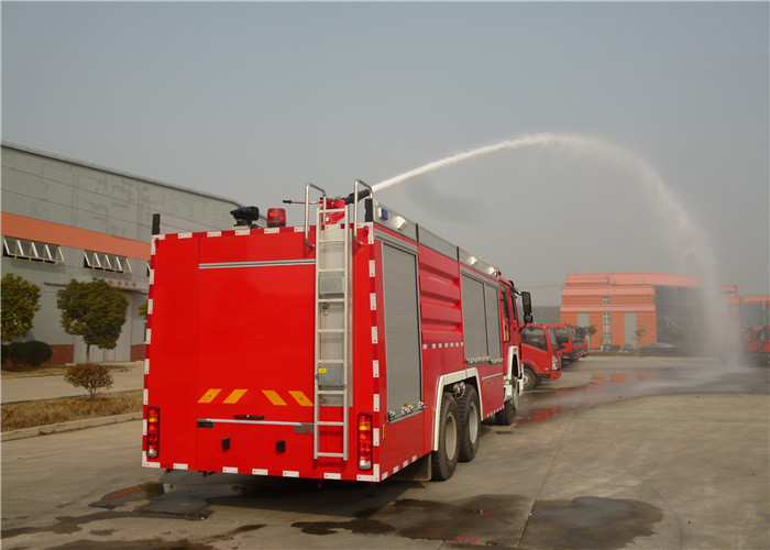 HOWO Chassis Four Stroke Intercooled Engine Modern Foam Tender Fire Engine