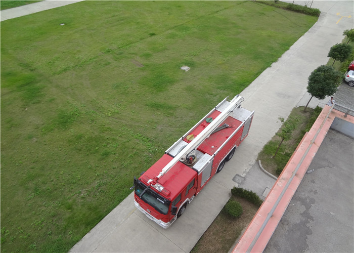 Boom Extending Less Than 60s Huge Fire Truck With Wireless Remote ...