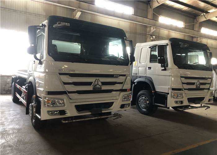 SINOTRUK Howo Chassis 4x2 Drive ISO9001 Approval Commercial Fire Trucks